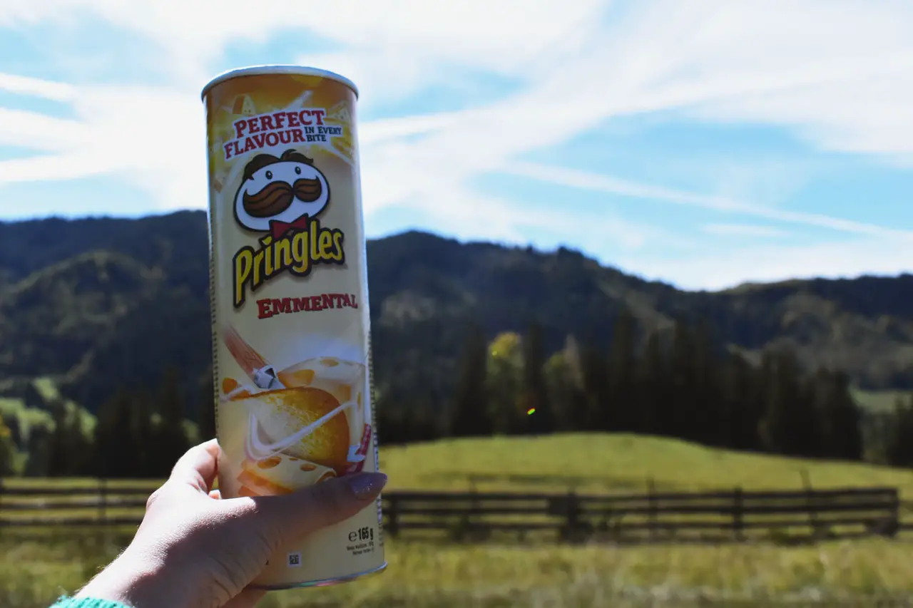 Why Are Pringles So Addictive? [4 Reasons]