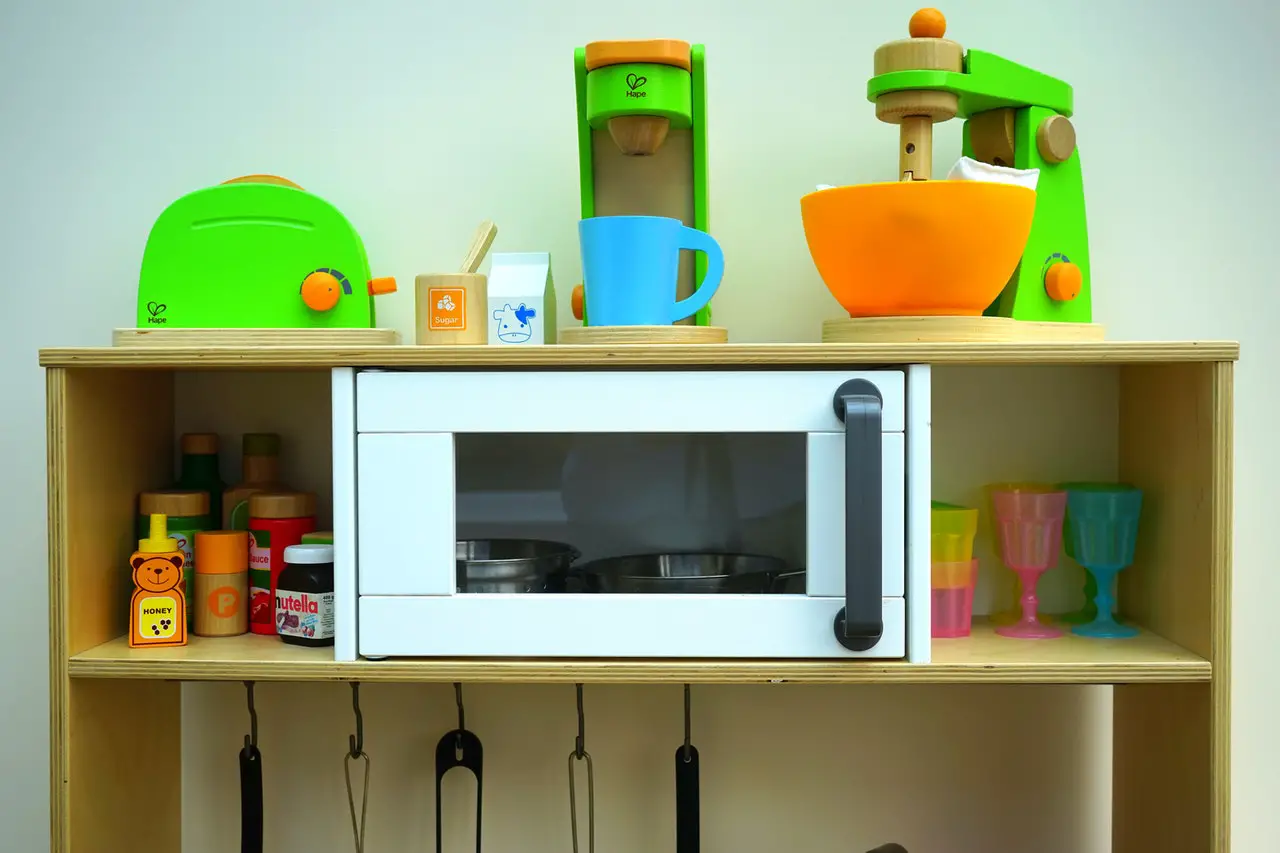 What Happens If You Microwave Plastic?